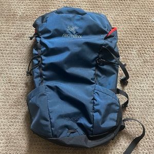 Arc’teryx Brize 25 backpack